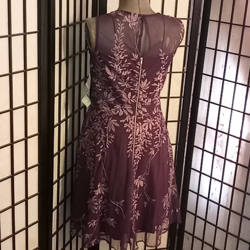 New J.TAYLOR DRESS - Picture 6 of 6